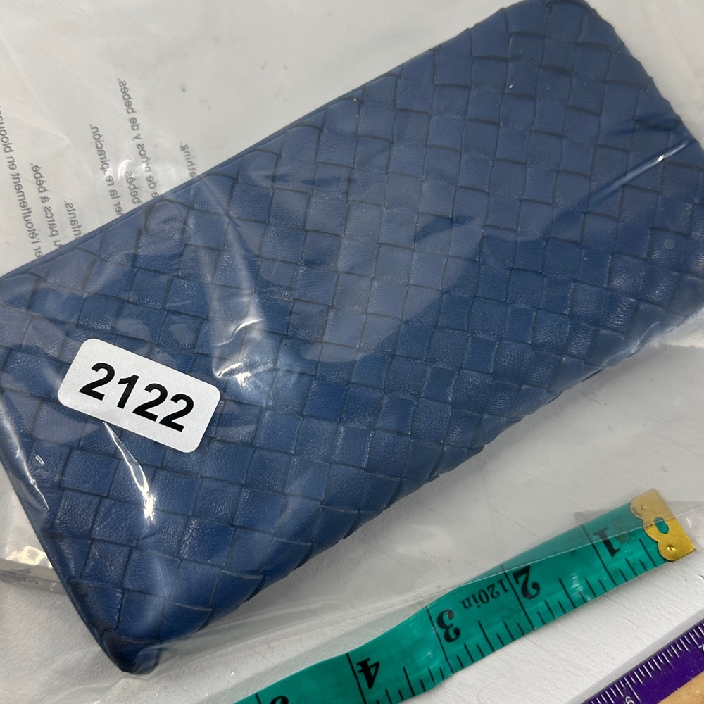 HOBO Blue Woven Leather Wallet Clutch - Picture 8 of 8